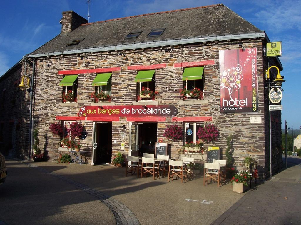 Hotel O2B Aux Berges De Broceliande Beignon Exteriör bild